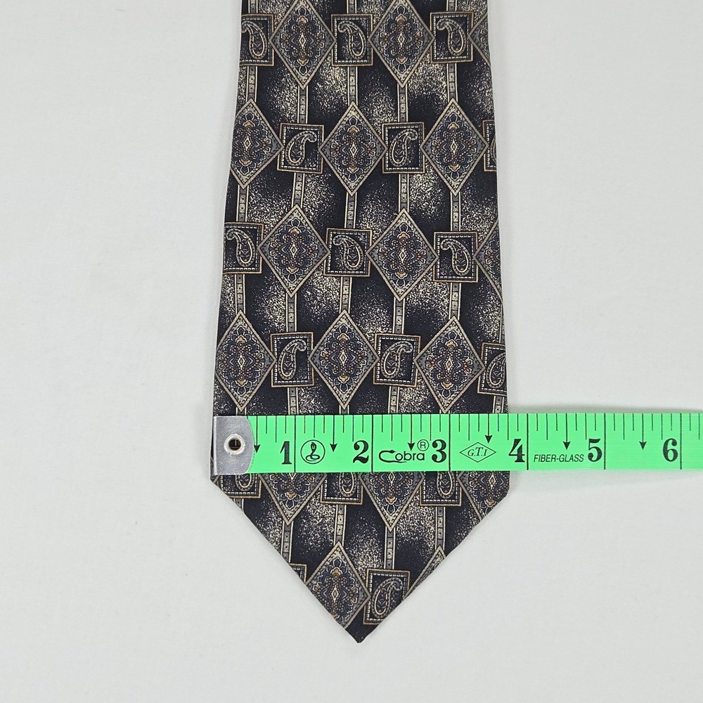 Vintage 90s Villa Bugatti Italian Silk Geometric Paisley Tie Navy Gold 3.75 x 58 - Picture 8 of 10